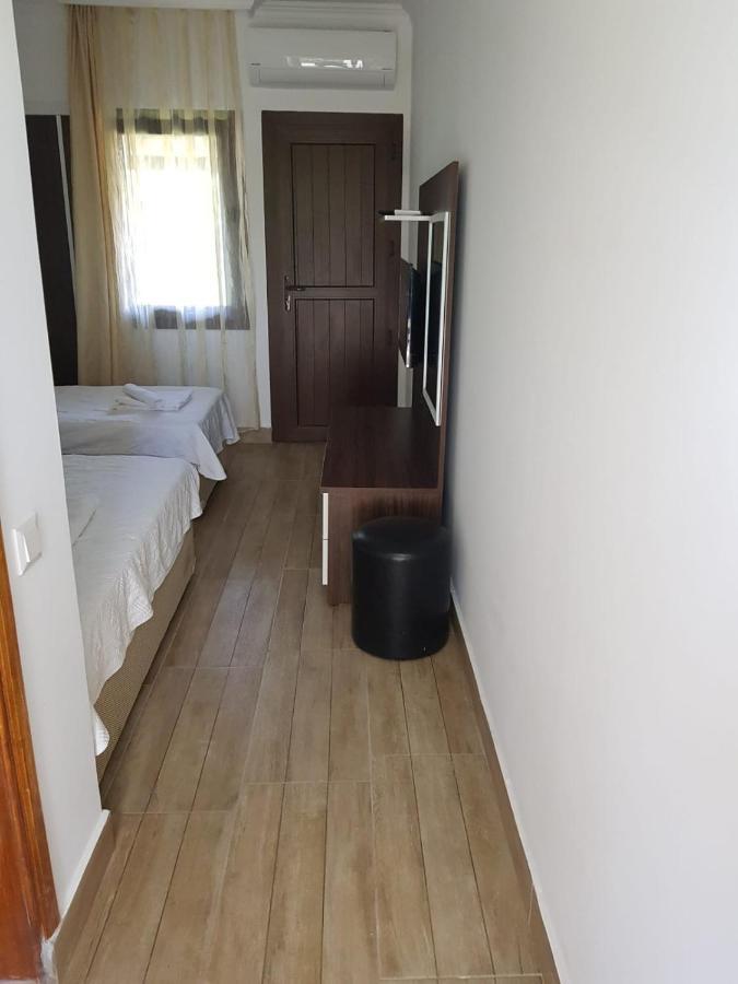 Kaptan Hotel ゴルトゥルブク エクステリア 写真
